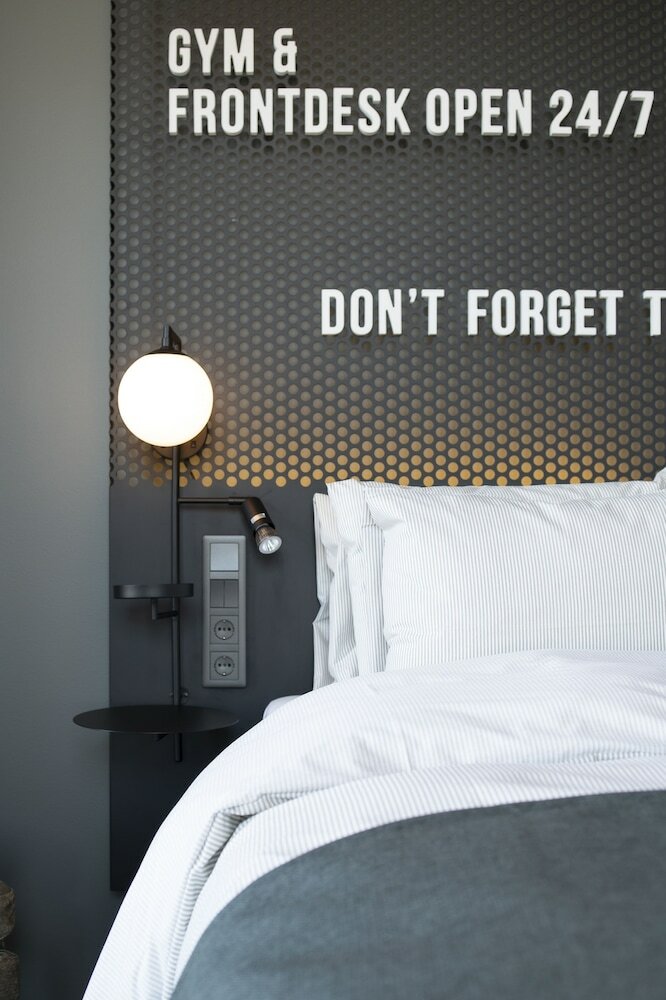 Фото Quality Hotel The Box