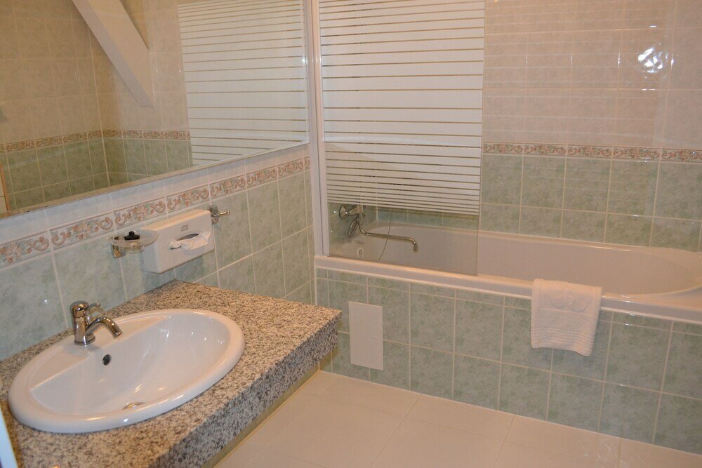 Фото Greenwood hotel