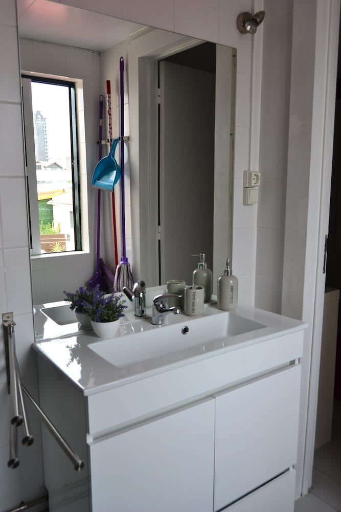 Фото Downtown Porto Spot