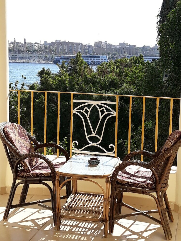 Фото Spring Hotel Luxor