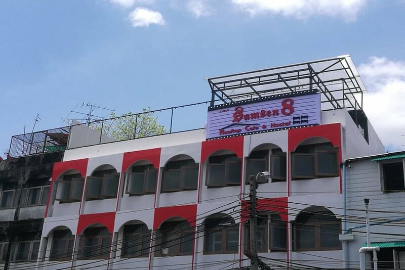 Гостиница Samsen 8 Hostel в Бангкоке