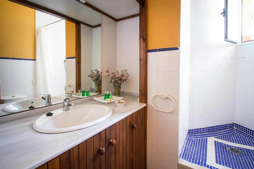 Фото Cortijo de la Media Luna