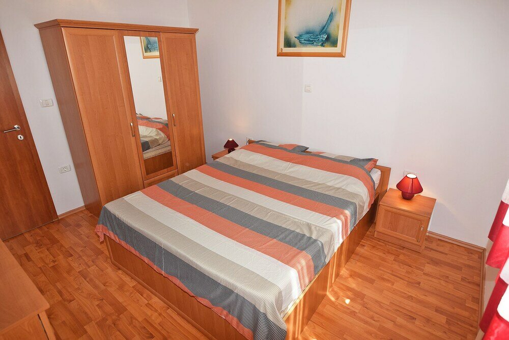 Фото Apartments Jeromela