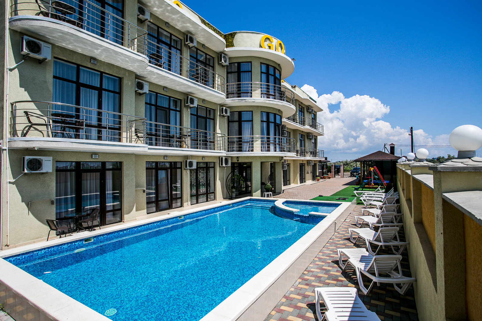 Фото отеля 4