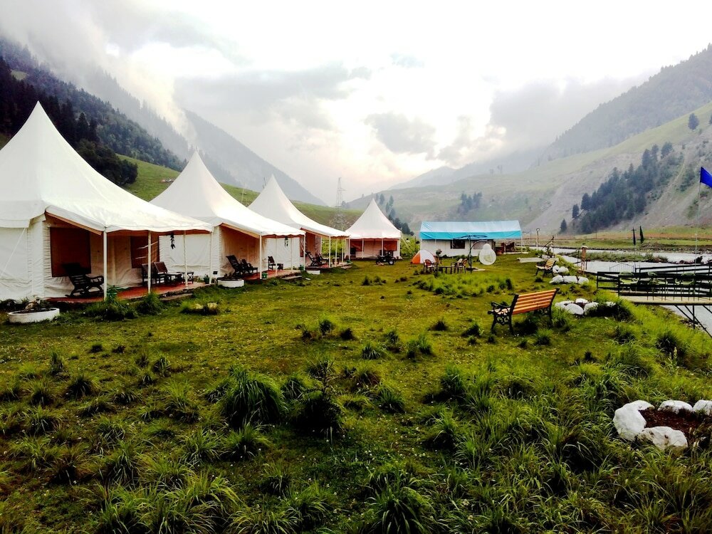 Фото Sheen Woods Resort