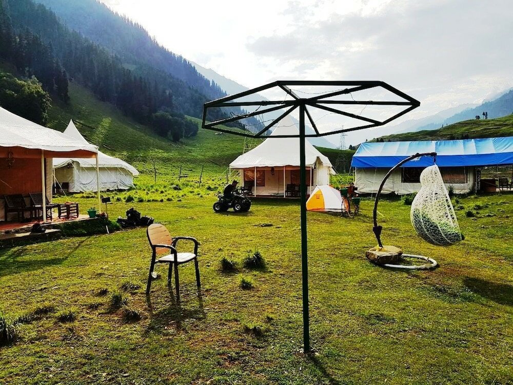 Фото Sheen Woods Resort