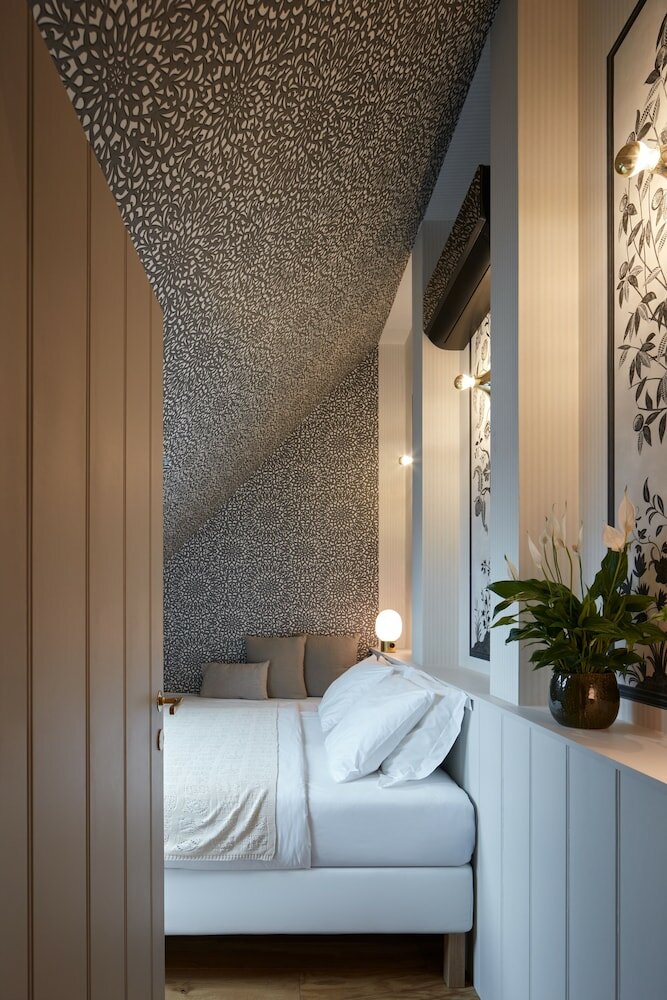 Фото The Emerald