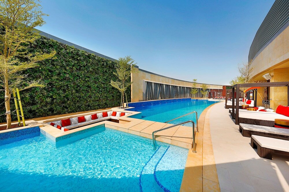 Фото AlRayyan Hotel Doha, Curio Collection by Hilton