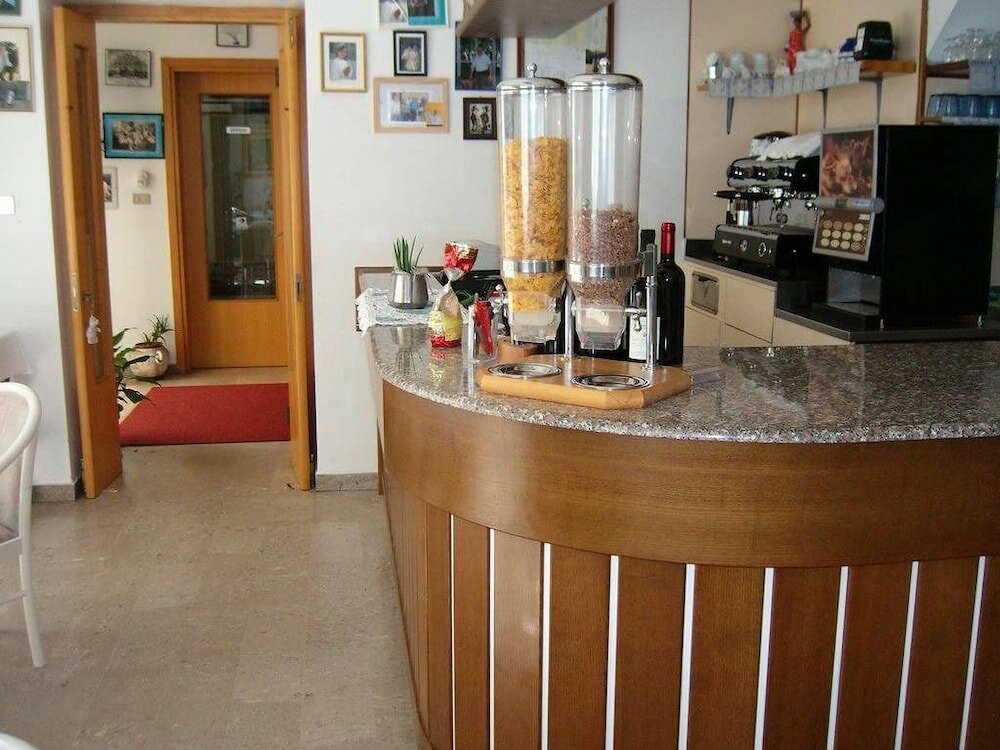 Фото Hotel Villa Carla