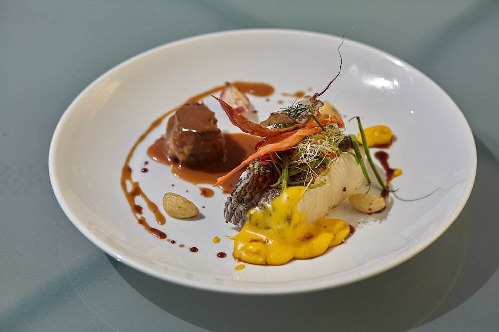 Фото Quest Plus Conference Center, Clark