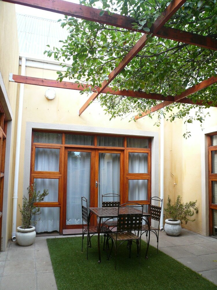 Фото 17 on Bird Guest House