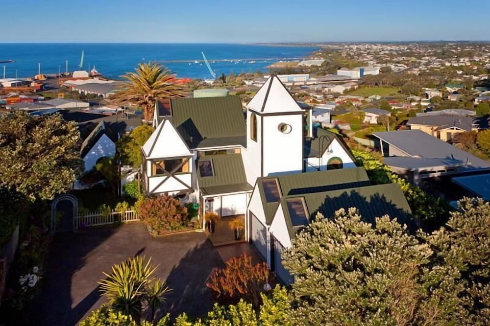 Фото Tivoli Homestay