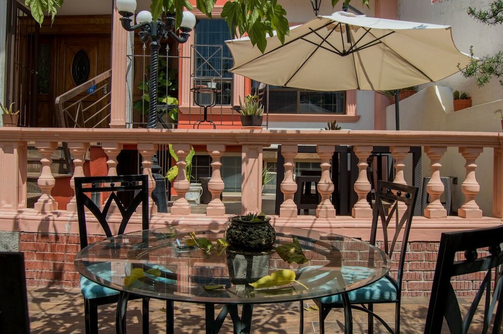 Фото отеля 3