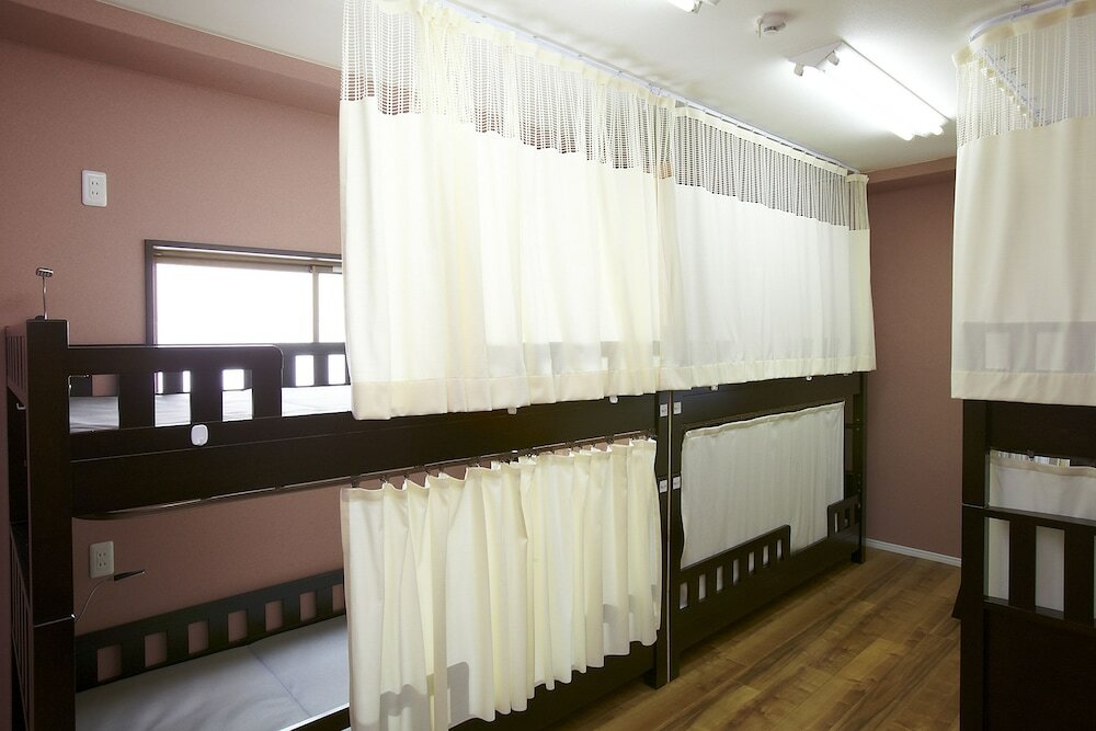 Фото Bonfire Hostel Osaka