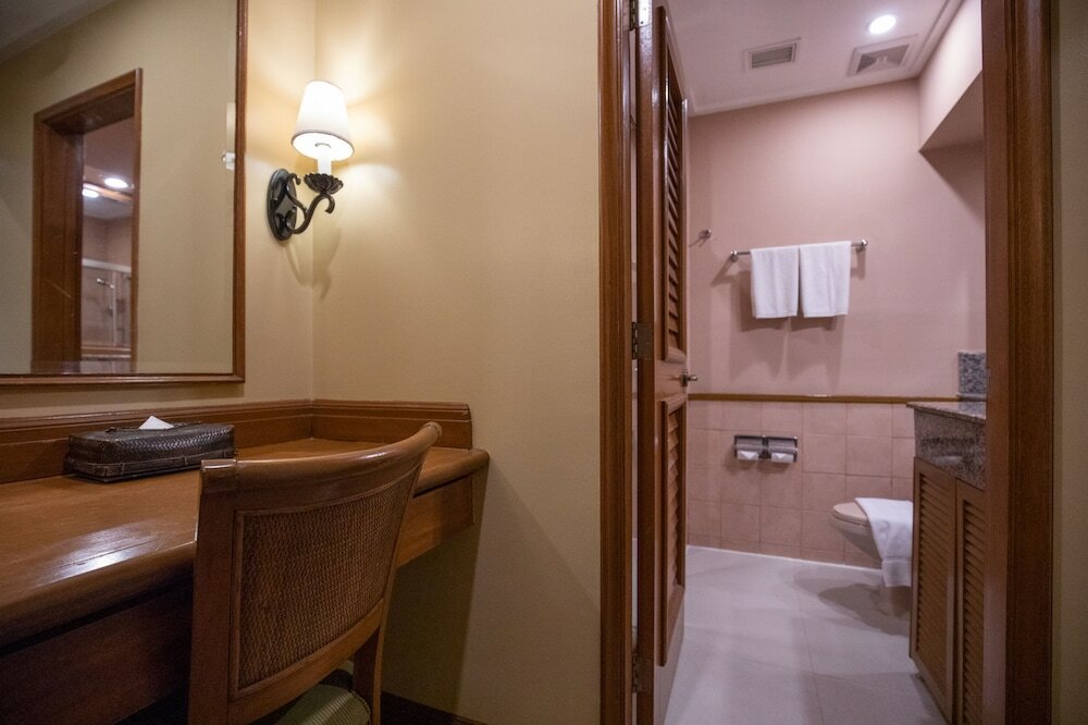 Фото The Manor at Camp John Hay