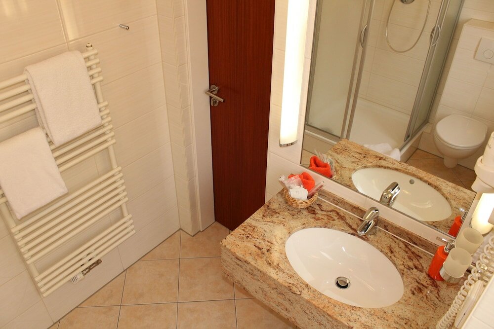 Фото Stadthotel Augsburg