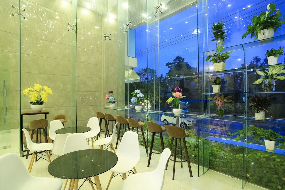 Фото Golden Light Hotel