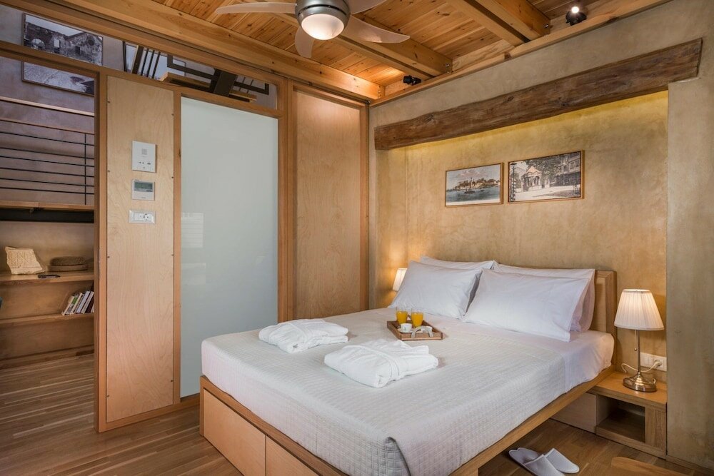 Фото Neoria Houses