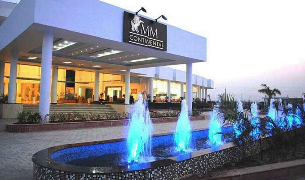 Фото отеля 1