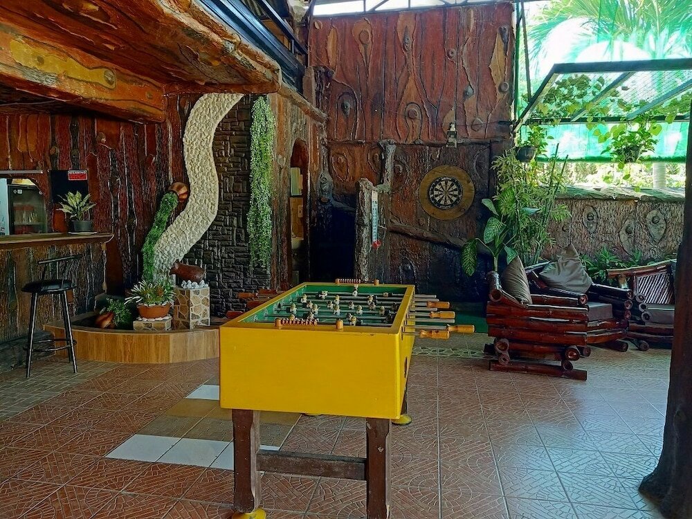 Фото MB's Garden Inn