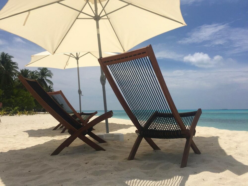 Фото Luau Beach Inn