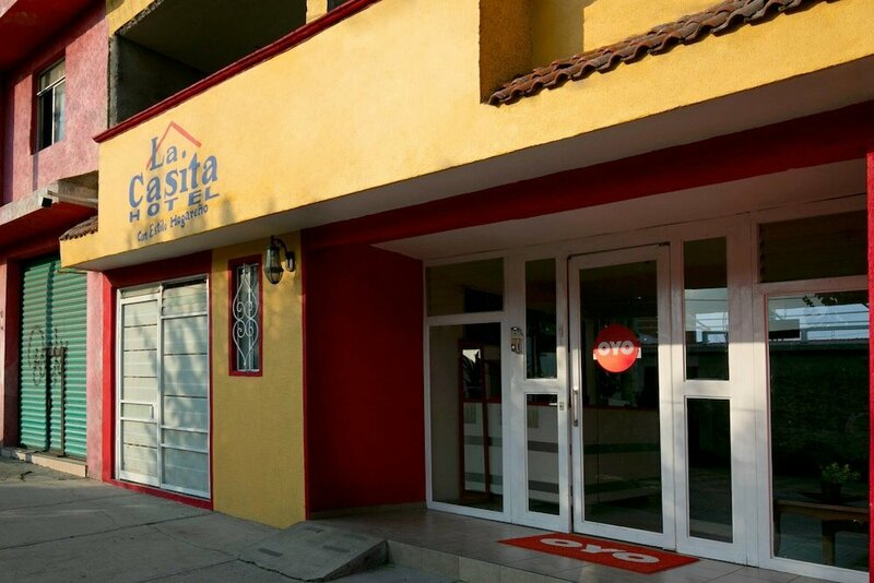 Гостиница Oyo Hotel La Casita в Морелии