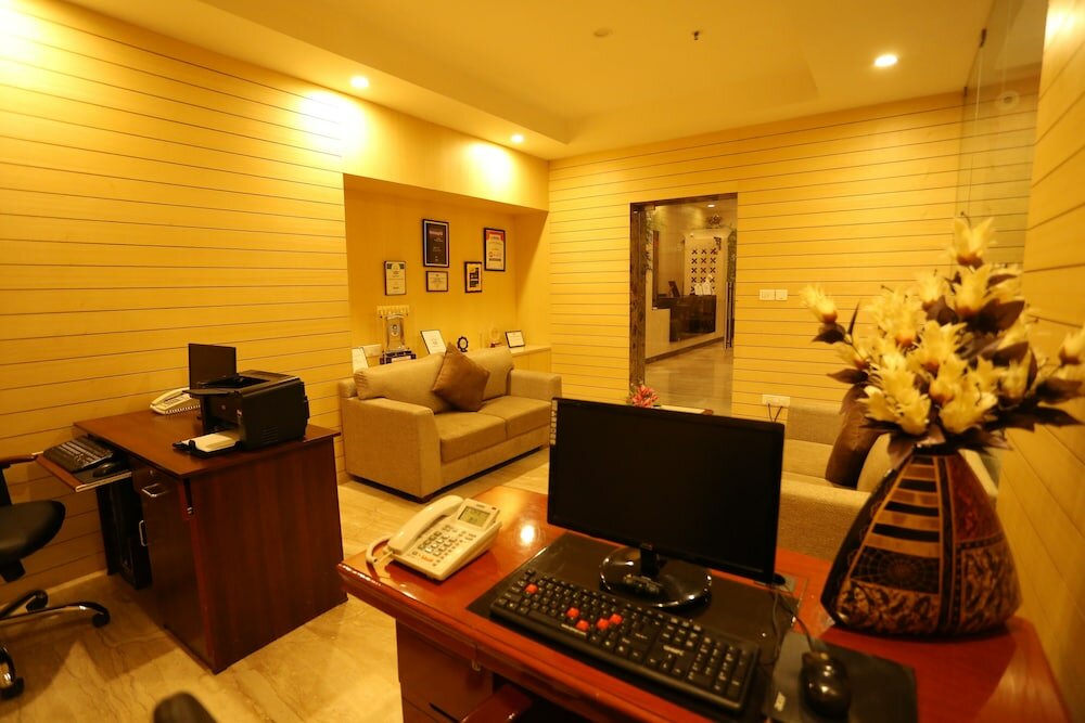 Фото Sivaraj Inn Salem