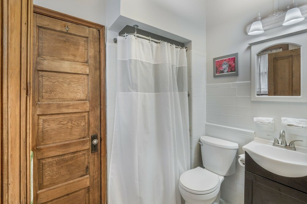 Фото Royal Barracks Guest House