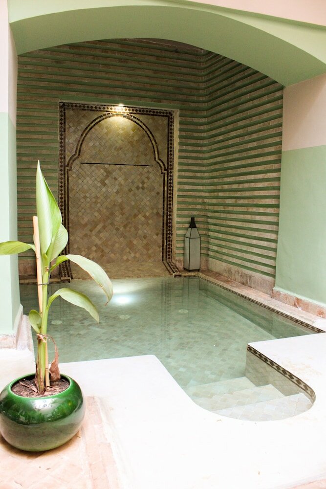 Фото Riad Amra