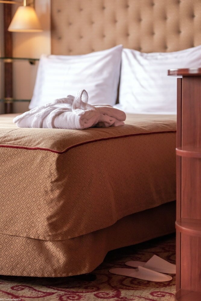 Фото Knm Ms Switzerland II - Frankfurt