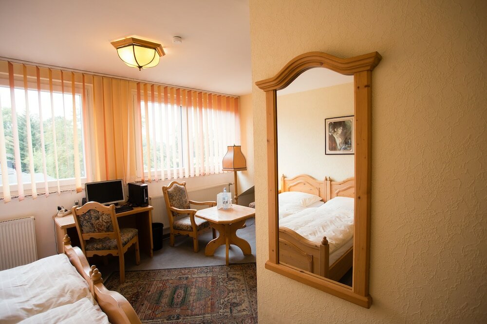 Фото Hotel Am Sportpark