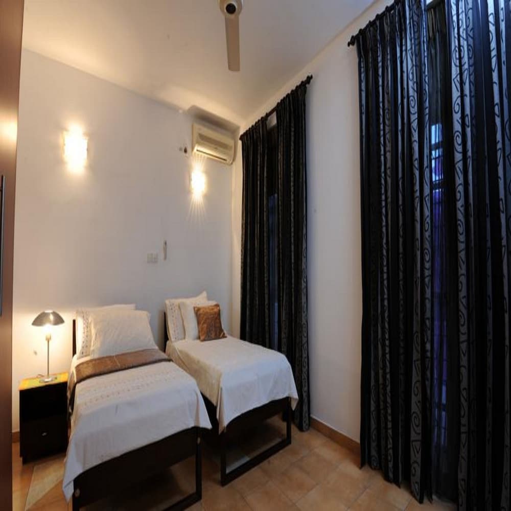 Фото Villa Colombo 7