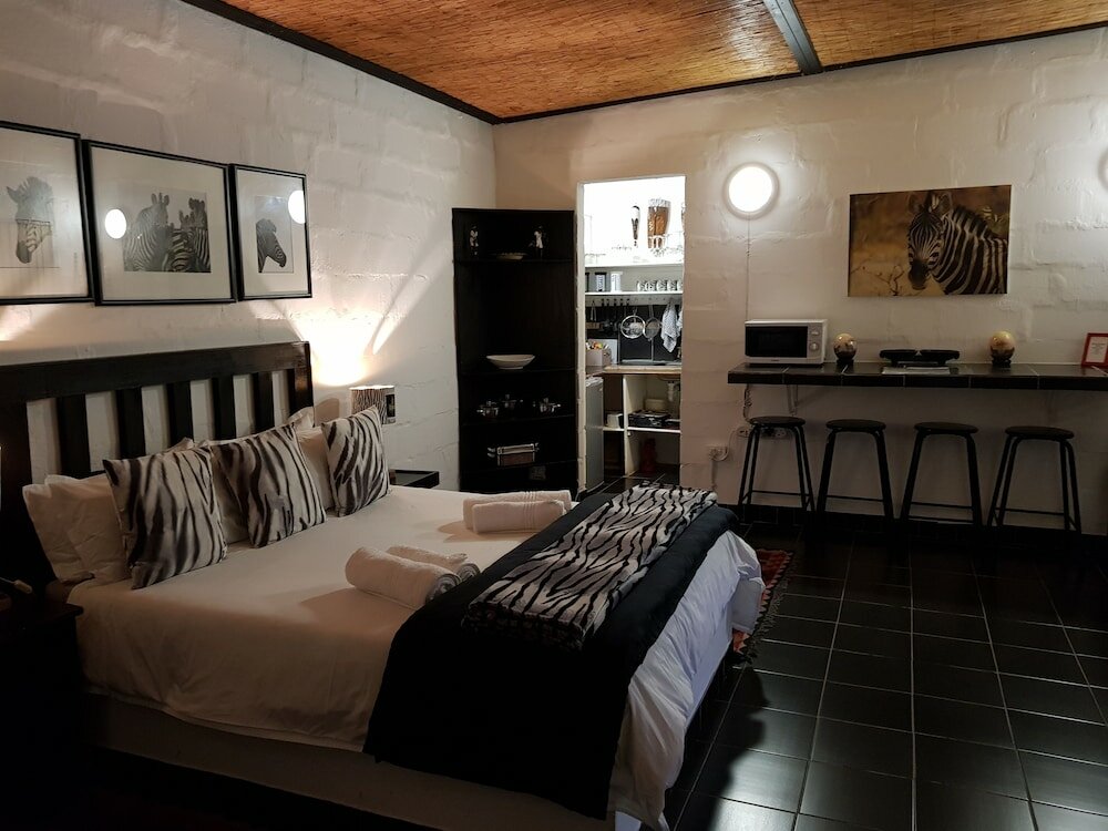 Фото Zwartberg View Mountain Lodge