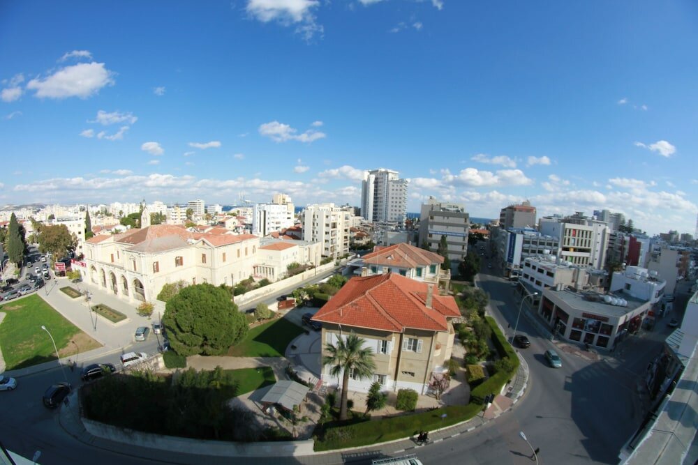 Фото Rise Urban Art Hotel