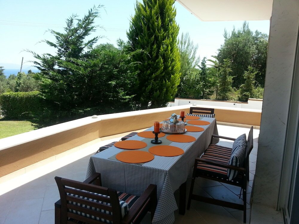 Фото Luxurious Villa Anna Maria