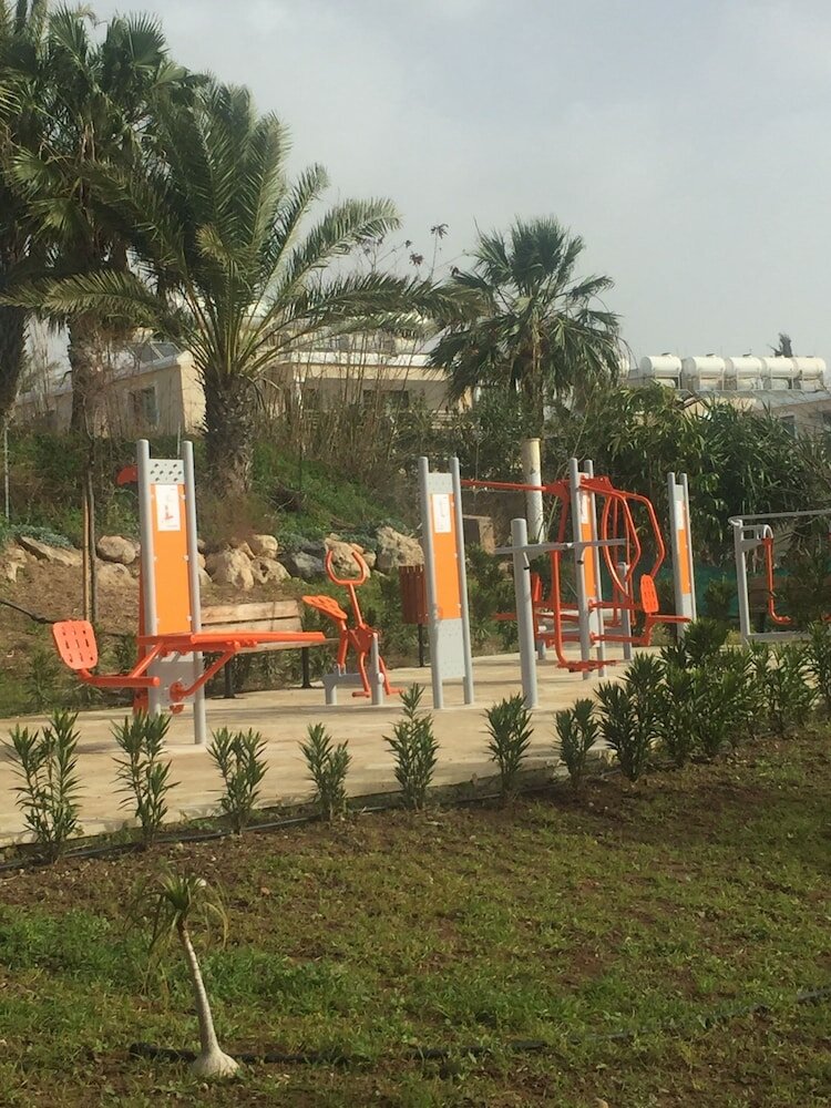 Фото Rododafni Beach Apartments