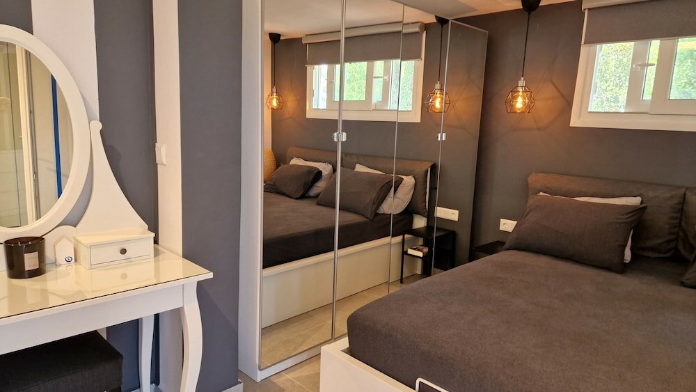 Фото Luxurious Villa Anna Maria