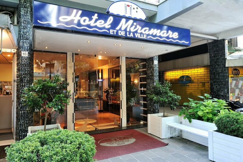 Гостиница Hotel Miramare et de la Ville в Римини