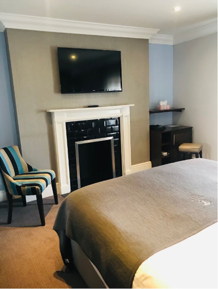 Фото Lensfield Hotel