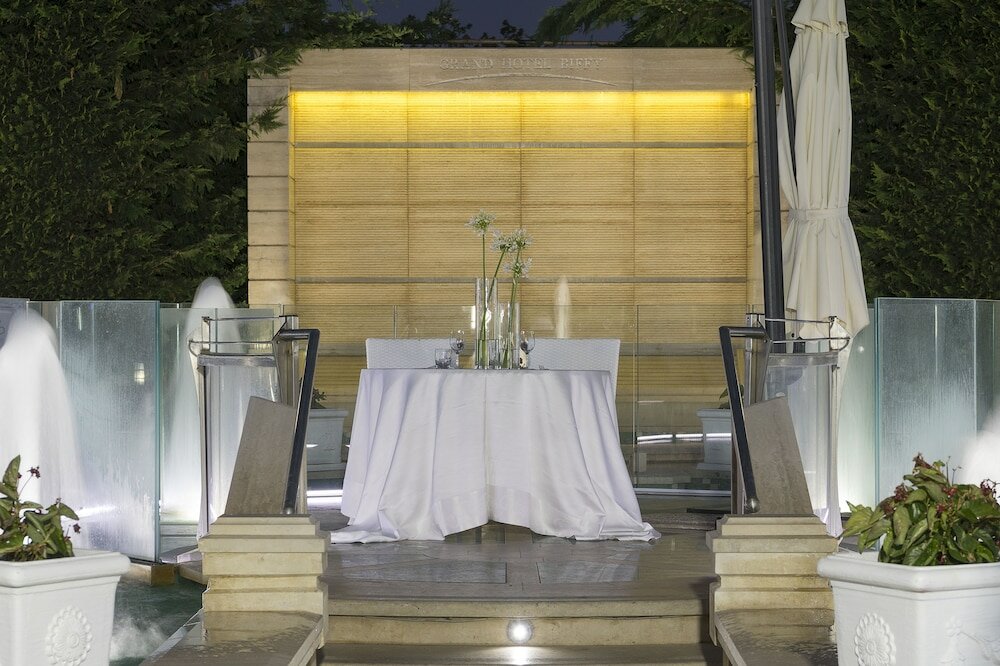 Фото Grand Hotel Biffy