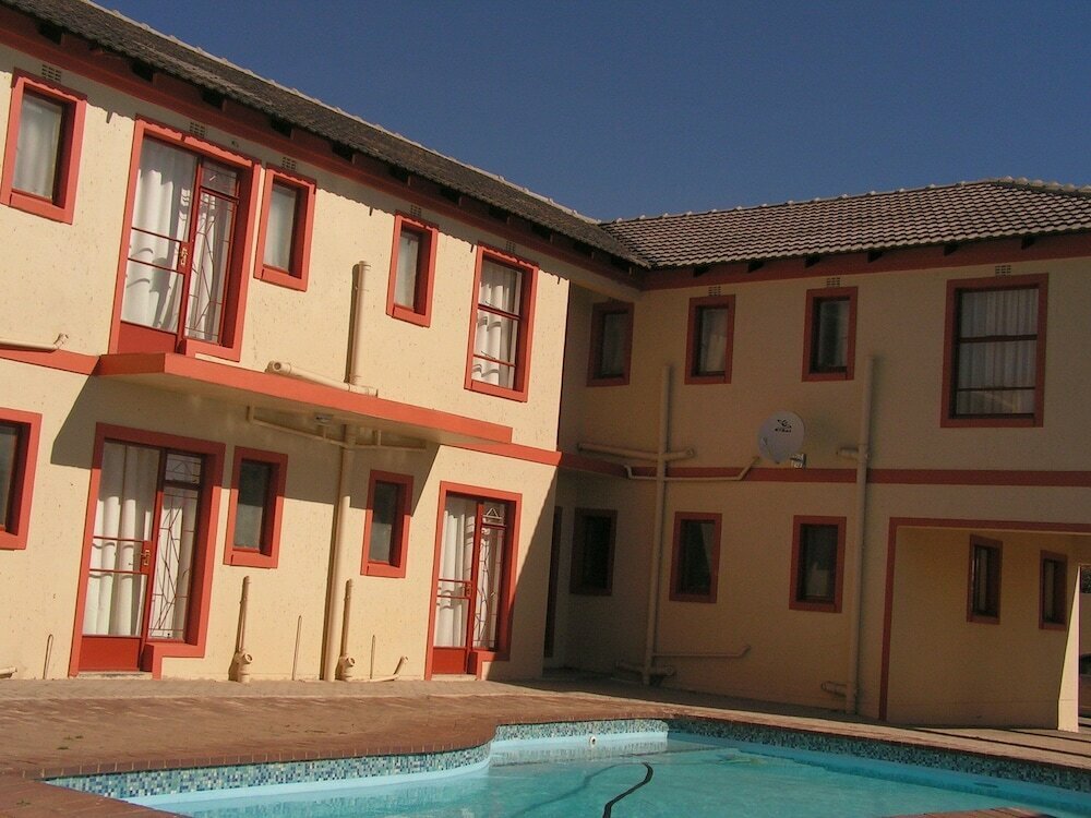 Hotel Moshitametsi Guesthouse, Kempton Park, photo