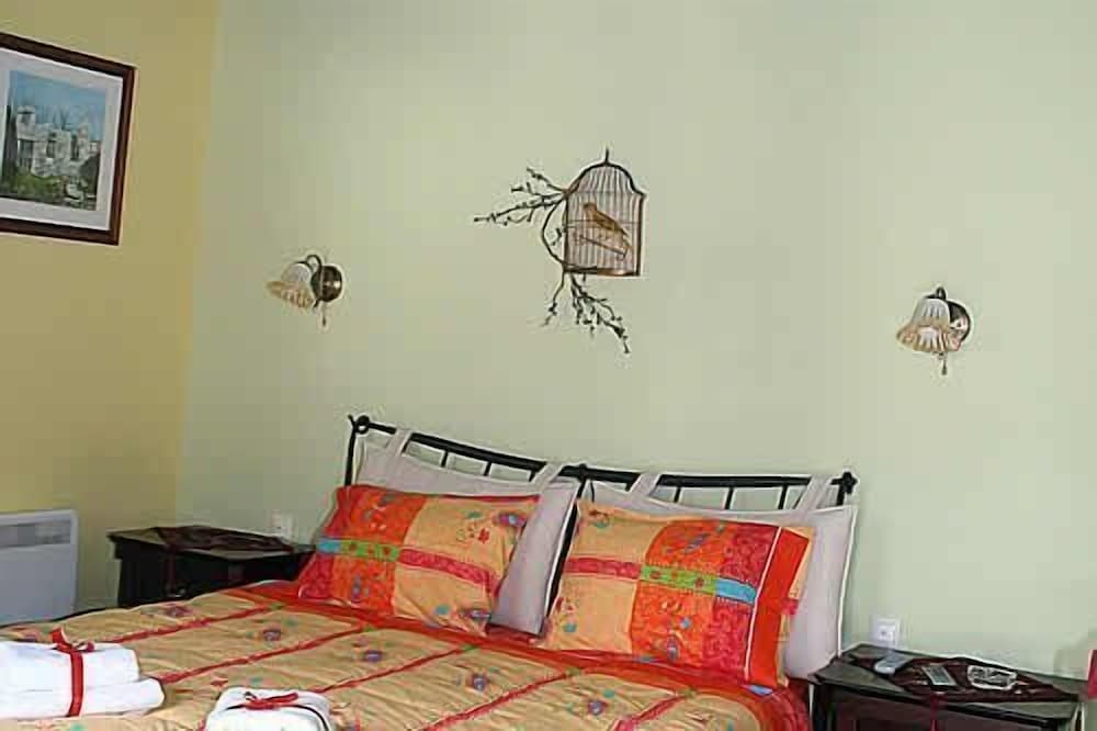 Фото Nikolas Guesthouse