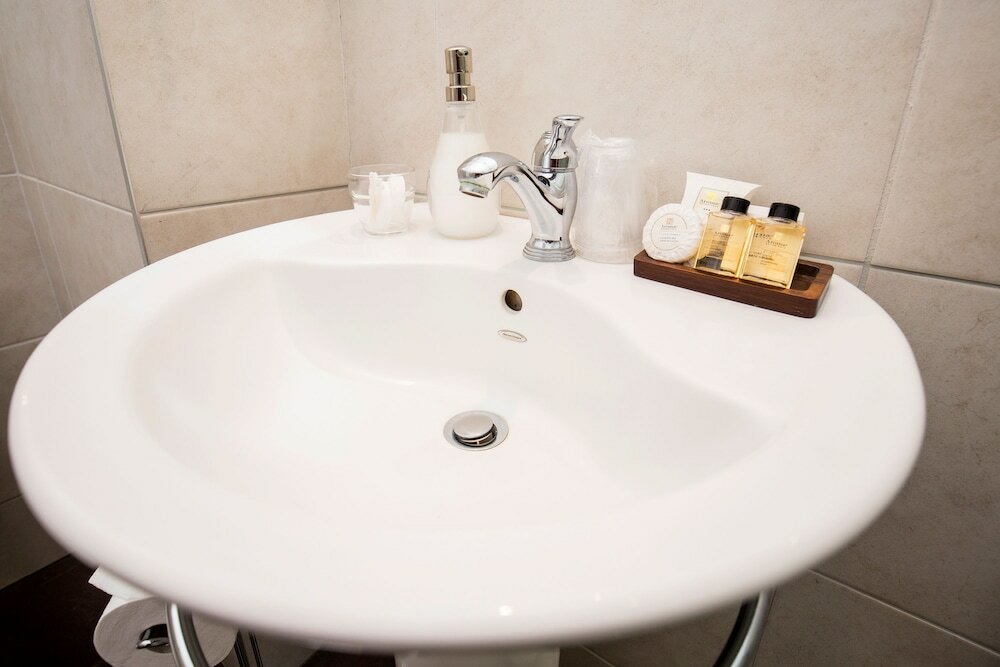 Фото Petit Hôtel Café Krieghoff