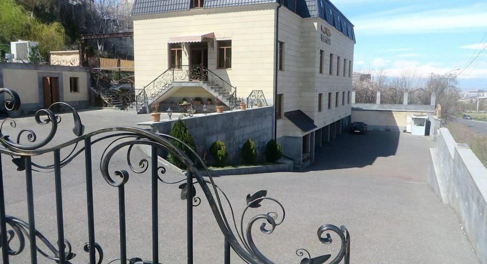 Фото Гостиничный комплекс Park Avenue