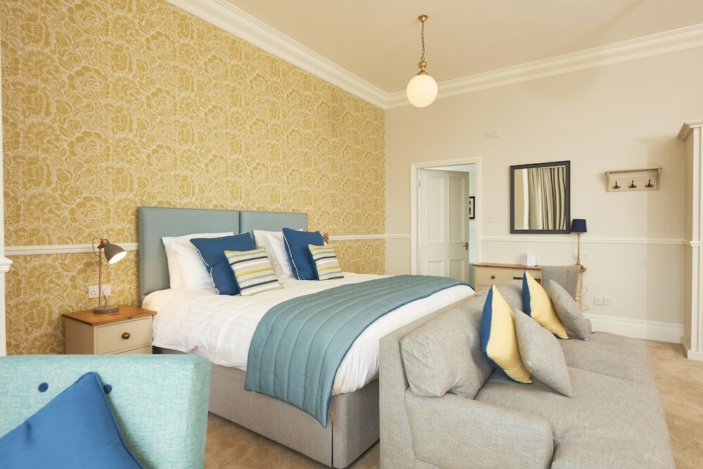 Фото Newfield Hall