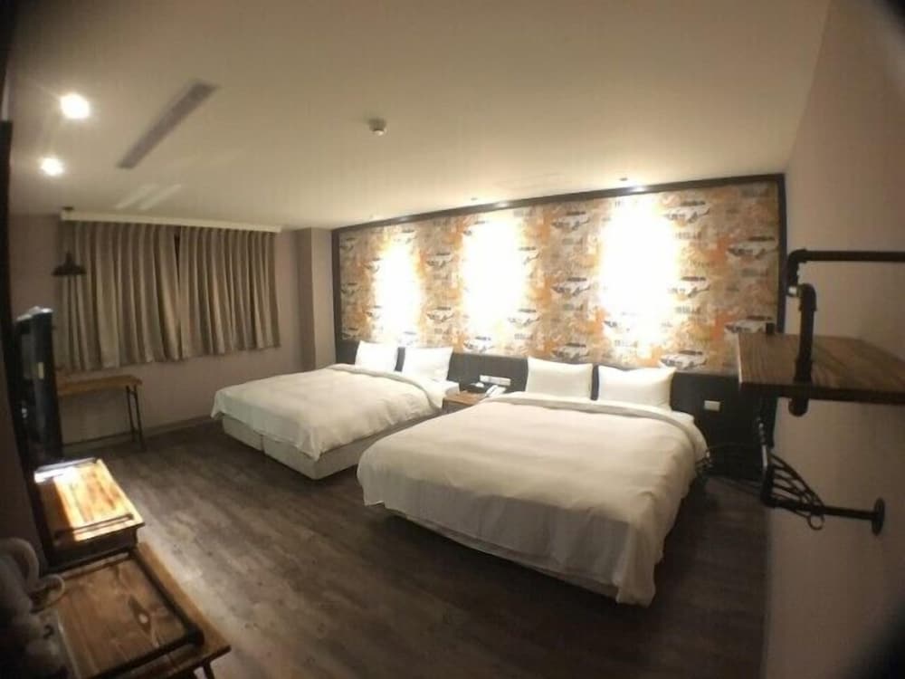 Фото Central Hotel