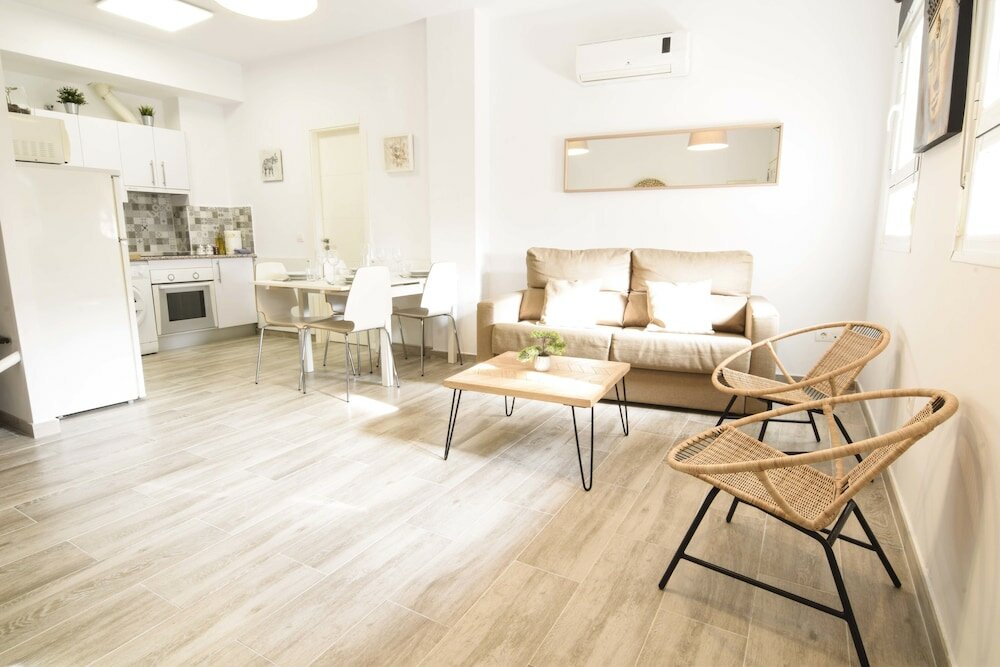 Фото Letmalaga Bishop Orchard