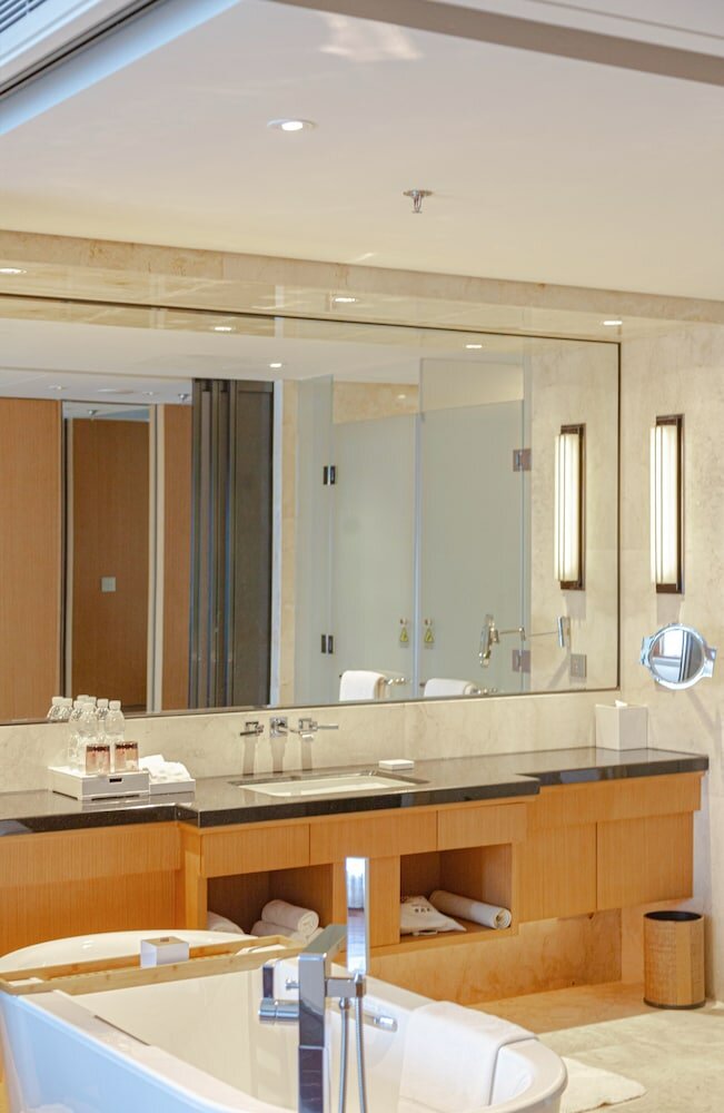 Фото Zhuhai Marriott Hotel