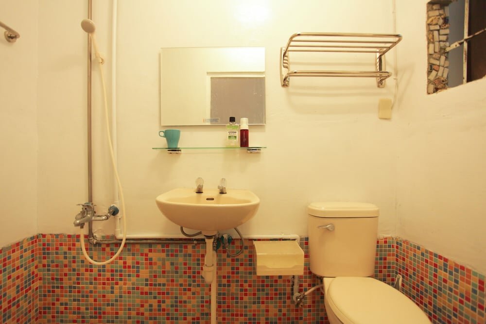 Фото Wave Elephant Backpacker Hostel