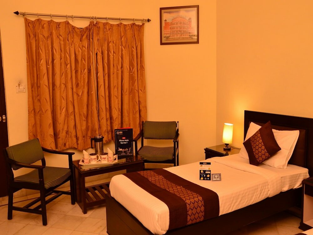 Фото Oyo 2689 Hotel Karan Villas